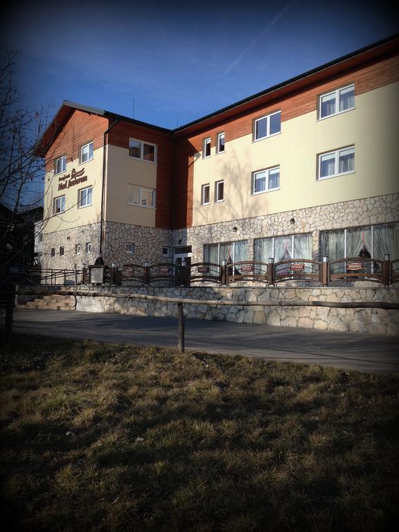 Pensjonat Nad Jeziorem Powidz  Exterior photo